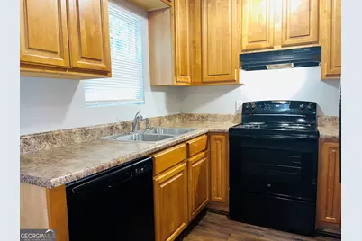 603 Wilburn Avenue #E, Lagrange, GA 30240 - Photo 9