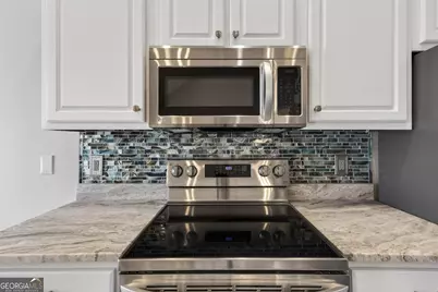 390 Lake Place Drive, Lavonia, GA 30553 - Photo 11