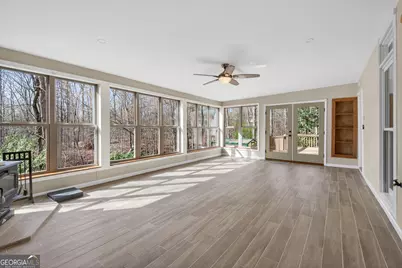 390 Lake Place Drive, Lavonia, GA 30553 - Photo 5