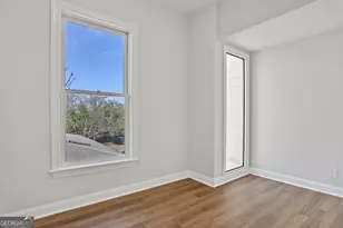 302 Lorch St, Savannah, GA 31404 - Photo 23