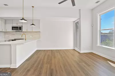 302 Lorch Street #204, Savannah, GA 31404 - Photo 3