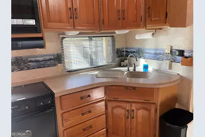 175 Yogi Bear Boulevard, Cleveland, GA 30528 - Photo 13