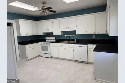 151 S Tusten Street, Elberton, GA 30635 - Photo 7