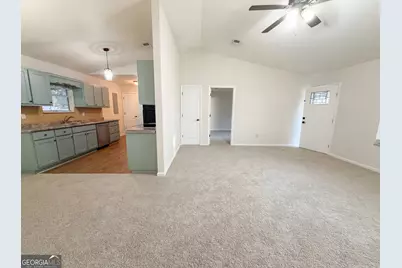 127 Red Birch Lane, Warner Robins, GA 31093 - Photo 7