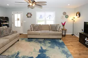 3710 Rambling Woods Dr, Loganville, GA 30052 - Photo 7