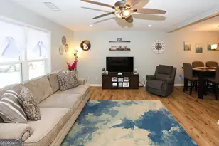 3710 Rambling Woods Dr, Loganville, GA 30052 - Photo 3