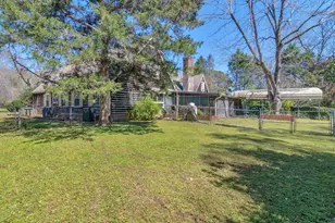 209 Founders Dr, Barnesville, GA 30204 - Photo 11