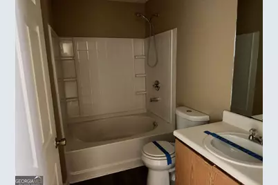 3203 Fairington Ridg Circle, Lithonia, GA 30038 - Photo 5