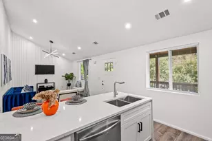 1111 Hillcrest Dr SE, Atlanta, GA 30316 - Photo 19