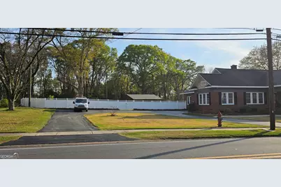 503 Forsyth Street, Barnesville, GA 30204 - Photo 3