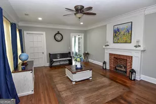 503 Forsyth St, Barnesville, GA 30204 - Photo 17