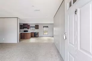 7668 Pea Ridge Rd, Lula, GA 30554 - Photo 3