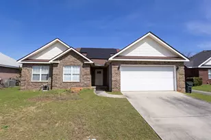 401 Links View Dr, Bonaire, GA 31005 - Photo 1
