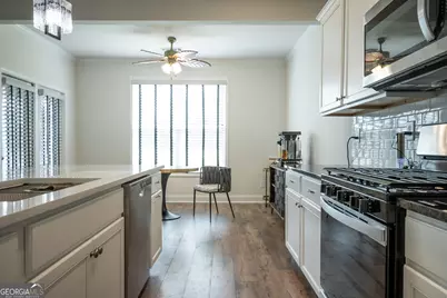 729 Glenside Drive, Jefferson, GA 30549 - Photo 5