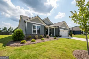 729 Glenside Dr, Jefferson, GA 30549 - Photo 3