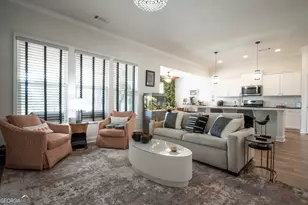 729 Glenside Dr, Jefferson, GA 30549 - Photo 5