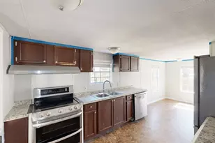 61 Holly Cir, Carrollton, GA 30116 - Photo 7