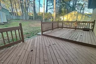 5375 Whitney Ct, Stone Mountain, GA 30088 - Photo 9