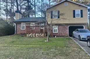 5375 Whitney Ct, Stone Mountain, GA 30088 - Photo 1