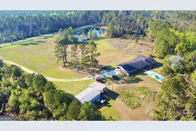 1881 Bell Telephone Road, Hazlehurst, GA 31539 - Photo 3