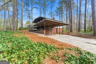 1255 Cedar Park Cir, Stone Mountain, GA 30083 - Photo 3