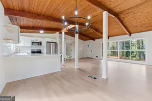 1255 Cedar Park Cir, Stone Mountain, GA 30083 - Photo 9