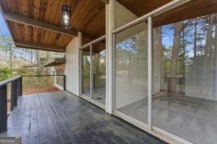 1255 Cedar Park Cir, Stone Mountain, GA 30083 - Photo 21