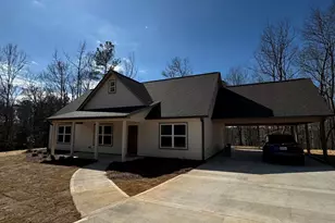 46 W Greenwood Dr, Carrollton, GA 30117 - Photo 1