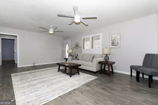 504 Rue Chalet, Lavonia, GA 30553 - Photo 11