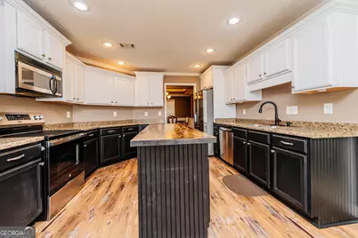 100 Crystal Ridge Circle, Byron, GA 31008 - Photo 9