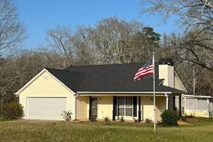 328 Cattlemans Cir, McDonough, GA 30252 - Photo 1