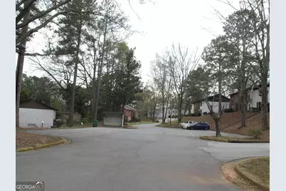 633 Garden Walk Drive, Stone Mountain, GA 30083 - Photo 39