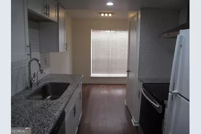 633 Garden Walk Drive, Stone Mountain, GA 30083 - Photo 7