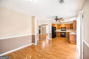 104 Pebblebrook E, Warner Robins, GA 31088 - Photo 13