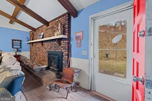 109 Indian Ct, Westminster, SC 29693 - Photo 9