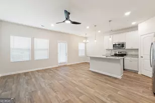 11516 Kimberly Wy, Hampton, GA 30228 - Photo 5
