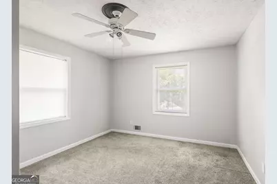14 Laurel Drive, Newnan, GA 30265 - Photo 13