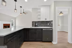 322 Black Willow Ct, Locust Grove, GA 30248 - Photo 11