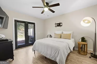 1250 Breuer Mews, Atlanta, GA 30318 - Photo 17