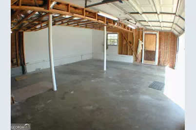 3417 Creekwood Drive SE, Conyers, GA 30094 - Photo 17