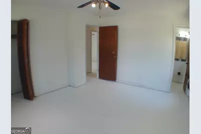 3417 Creekwood Drive SE, Conyers, GA 30094 - Photo 9