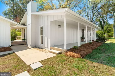 177 Lakeshore Circle, Milledgeville, GA 31061 - Photo 3