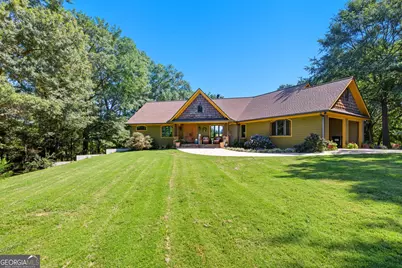 1320 Burroughs Road, Lavonia, GA 30553 - Photo 1