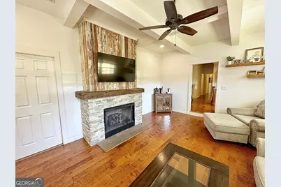 450 Gordon Circle, Lagrange, GA 30240 - Photo 7