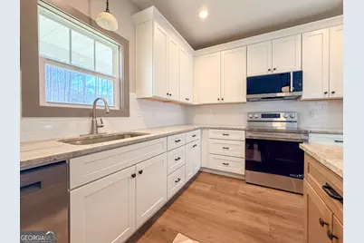 292 Townview Drive, Cleveland, GA 30528 - Photo 9