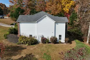 401 Pointe Willow Dr, Cleveland, GA 30528 - Photo 37