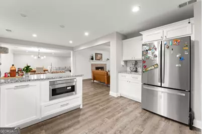 5012 Peach Mountain Circle, Gainesville, GA 30507 - Photo 13