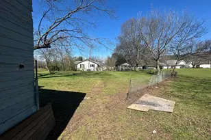 186 Calhoun St, Fairmount, GA 30139 - Photo 13