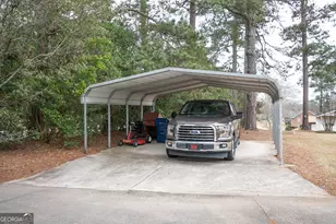 253 Woodland Dr, Winder, GA 30680 - Photo 9