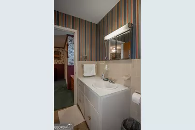 253 Woodland Drive, Winder, GA 30680 - Photo 35